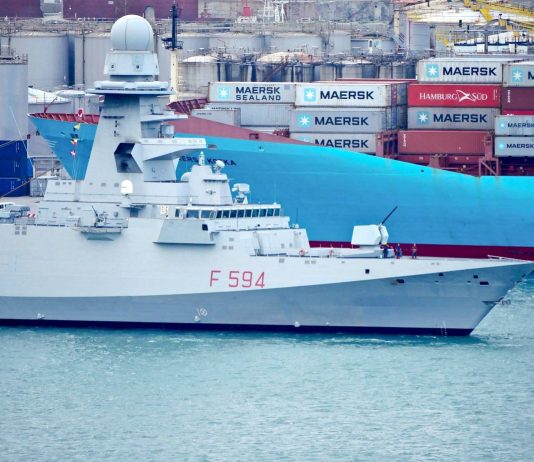 Stretto di Hormuz, la Marina Militare italiana pianifica l’invio di quattro navi. L’Iran sequestra due portacontainer