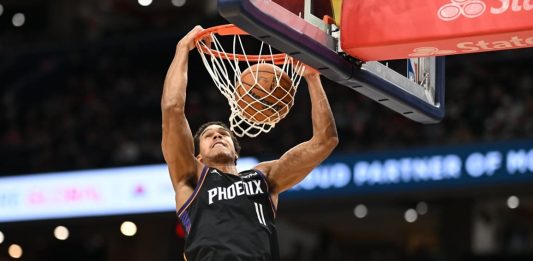 Phoenix Suns e Orlando Magic ai playoff di Nba, fuori al play-in Golden State e Charlotte