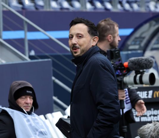 River Plate appoint former Marseille president Longoria as new sporting director