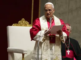 Papa Leone, appello ai leader mondiali: “Fermatevi, è il tempo della pace”