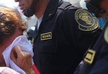 Raduno di tifosi si trasforma in tragedia in Perù, un morto e 47 feriti a Lima