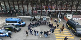 Operazione interforze a Roma nell’area della stazione Termini, oltre 11 mila euro di sanzioni e 160 kg di alimenti sequestrati