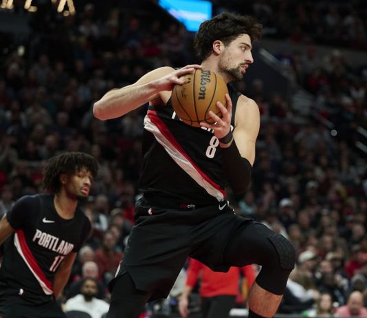 Blazers ai playoff Nba per la prima volta dal 2021, Charlotte elimina Miami