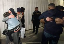 Nuovo gruppo di cittadini palestinesi rientra a Gaza dal valico di Rafah