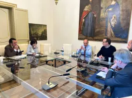 Carburanti, in Sicilia allo studio soluzioni contro rincaro trasporto merci sullo Stretto di Messina