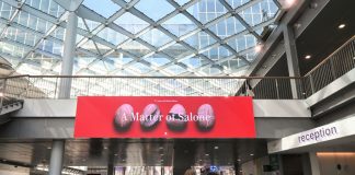 Il ministro Mazzi in visita al Salone del Mobile “Vetrina del design che attrae turisti da tutto il mondo”