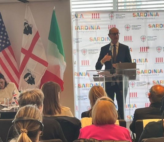 Nuovo volo Olbia-New York, la Sardegna corteggia il turismo americano