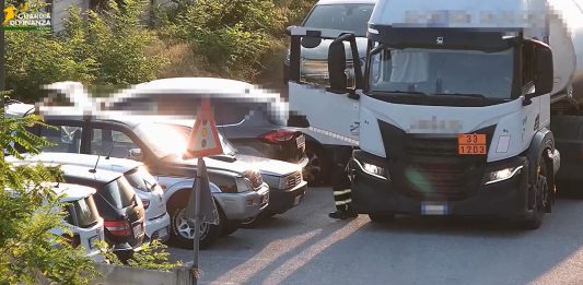 Furto di prodotti petroliferi, la GDF di Savona sequestra oltre 3700 litri di carburante