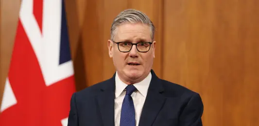 Regno Unito, Starmer esclude le dimissioni “Non lascio il Paese nel caos”