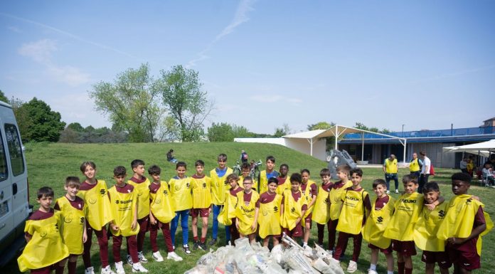 Suzuki, 100 kg di rifiuti raccolti nel parco Colonnetti insieme al Torino FC