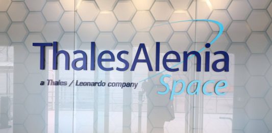 Accordo tra Thales Alenia Space, Airbus e RADMOR per lo sviluppo di un satellite di difesa polacco in orbita geostazionaria