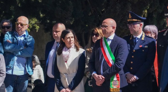 25 aprile, Todde a Nuoro “Una ricorrenza che ci chiede il coraggio per difendere la democrazia”