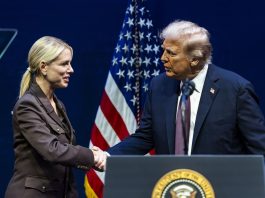 Trump licenzia la procuratrice generale e ministra della giustizia Pam Bondi