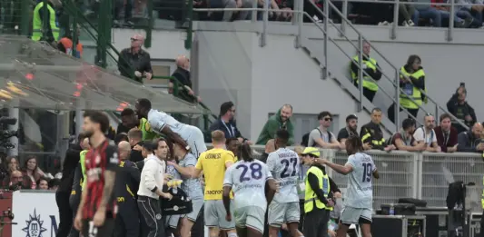 Il Milan crolla in casa e viene travolto 3-0 dall’Udinese, fischi a San Siro