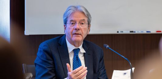 Paolo Gentiloni porta l’Ue all’Università Cattolica del Sacro Cuore con un corso in Facoltà di Economia