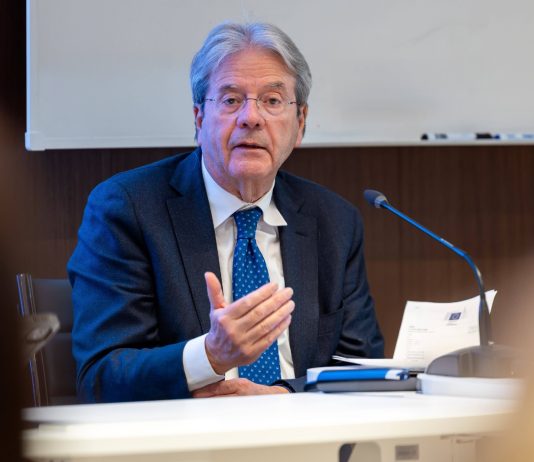 Paolo Gentiloni porta l’Ue all’Università Cattolica del Sacro Cuore con un corso in Facoltà di Economia