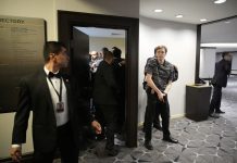 Attentato contro Trump, presidente Usa è salvo. Arrestato un uomo. Il Tycoon “Il mio è un lavoro pericoloso”