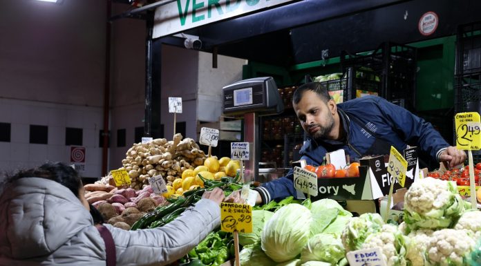 L’inflazione dell’Eurozona aumenta al 2.5% a marzo (2)