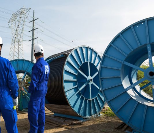 Terna, al via i lavori per il nuovo collegamento in cavo interrato tra Veneto ed Emilia Romagna