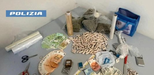 Napoli, sorpreso con 3kg di droga: arrestato un 32enne