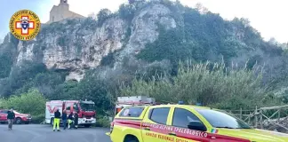 Ispica, un escursionista muore precipitando in una cava: recuperato il cadavere / Video