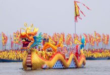 Cina: a Taizhou lo spettacolo del secolare Qintong Boat Festival (2)