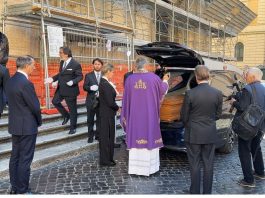 A Roma l’ultimo saluto a Roberto Arditti / Video