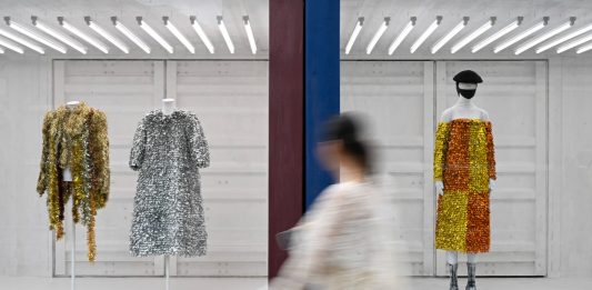 Maison Margiela punta sul mercato cinese con il debutto mondiale a Shanghai