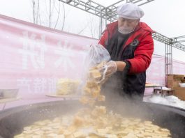 Cina: a Jiamusi si apre l’Hanjiang Festival (1)