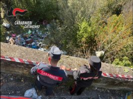 Lamezia Terme, sequestrata una discarica abusiva con 15 metri cubi di rifiuti