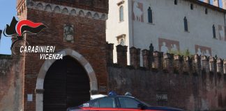 Rapine e molestie in centro nel Vicentino, arrestati tre giovani