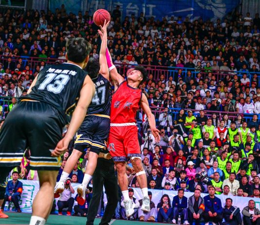 Cina: a Taipan la finale del torneo di basket tra villaggi (3)