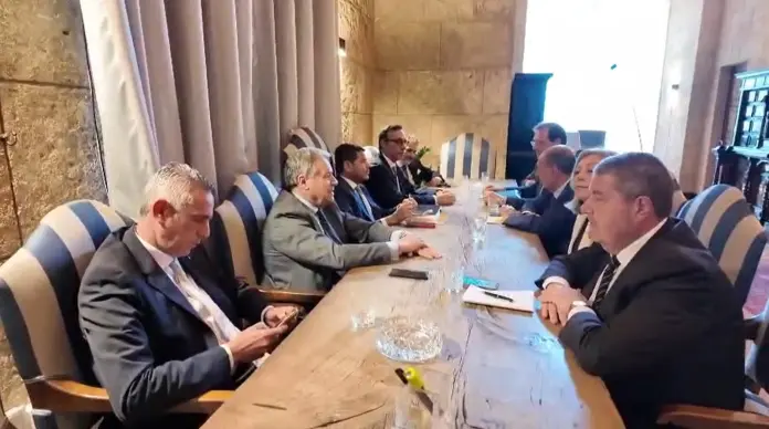 Vertice di maggioranza Sicilia