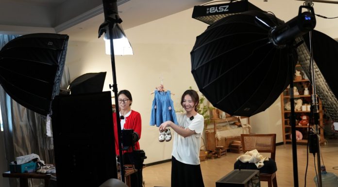 Cina: Zhili, l’abbigliamento per bambini arriva in oltre 165 Paesi (2)