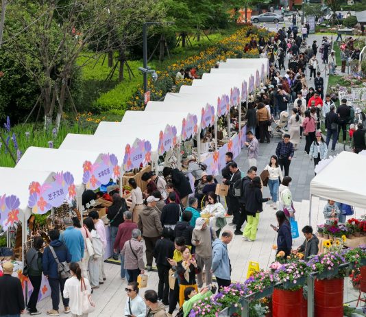 Cina, al via lo Shanghai International Flower Show (3)