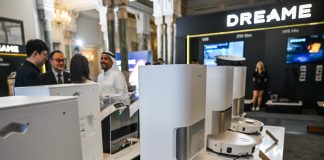 Cina: robot per le pulizie domestiche attirano l’attenzione all’estero