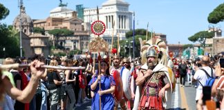 Roma, parata per celebrare anniversario di fondazione della città (2)