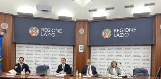 Presentato il nuovo piano regionale della gestione dei rifiuti, Rocca: “Risolve le criticità che abbiamo ereditato”