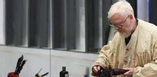 Studioso francese racconta la vita con il pennello cinese (3)