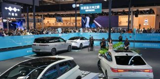 Cina: tecnologia e concept car al Salone dell’auto di Pechino (1)