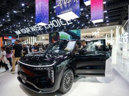 Cina: tecnologia e concept car al Salone dell’auto di Pechino (3)