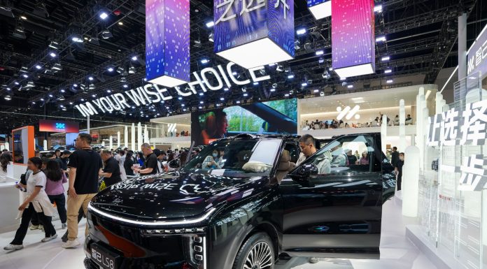 Cina: tecnologia e concept car al Salone dell’auto di Pechino (3)