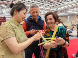 Cina-Italia: Firenze, intreccio di bambù di Qingshen emerge a fiera di artigianato