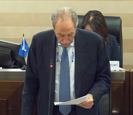 Basilicata, Bardi illustra il Bilancio di previsione 2026-2028: manovra di oltre 4 miliardi