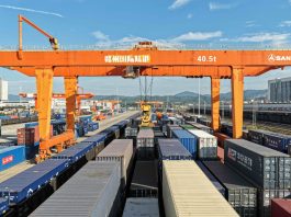 La Cina ospiterà a maggio un vertice per promuovere commercio e investimenti globali