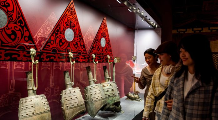 Cina: Fuzhou ospita mostra sulla tomba del marchese di Haihun (1)