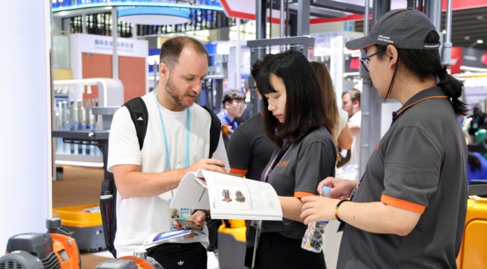 Cina: al via Fiera di Canton con record di imprese partecipanti (3)