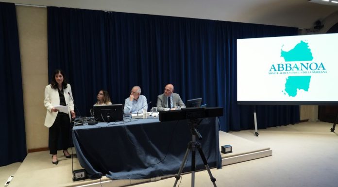 Assemblea Abbanoa, Todde “Vogliamo che l’acqua resti pubblica”