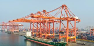 Cina: aumenta il volume di merci nel porto di Tangshan (1)