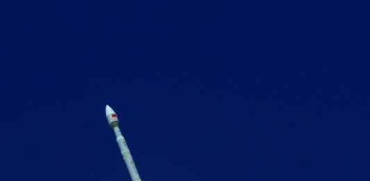 Cina: razzo Lijian-1 Y12 invia 8 satelliti nelle orbite previste (2)